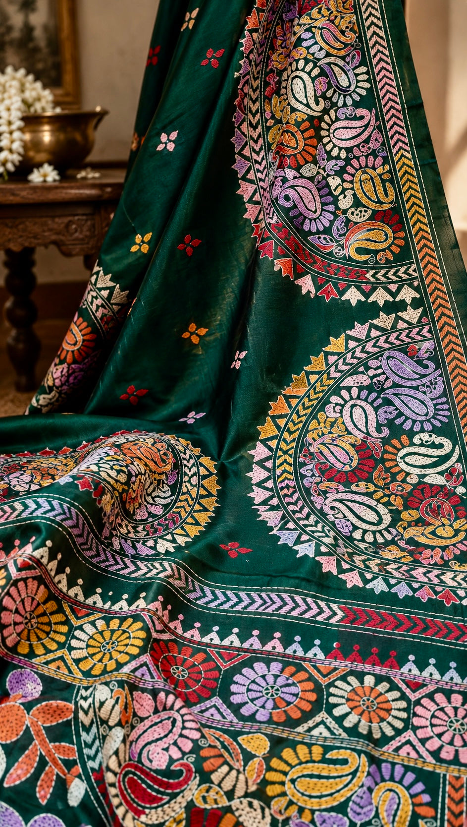 Shobuj Kopai - Kathastitch Handcrafted Silk Saree